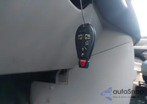 2014 Chrysler Town & Country Touring z USA, uszkodzony, nr VIN 2C4RC1BGXER396577